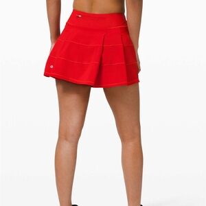 Lululemon Mid-Rise Pace Rival Skirt